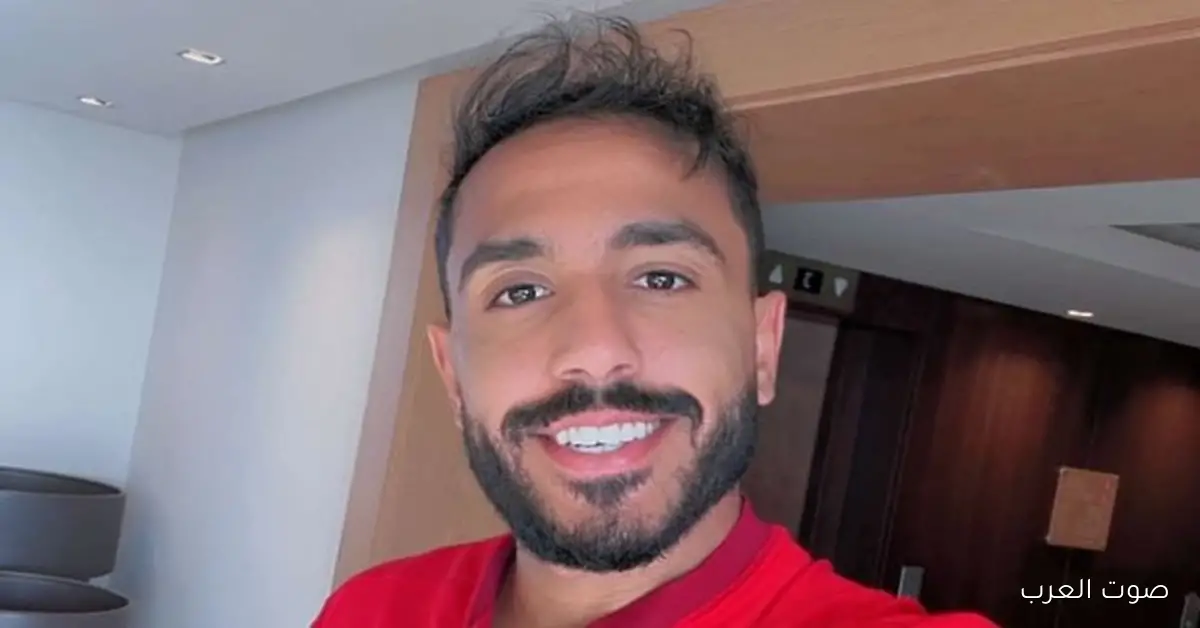 كهربا بيهنّي أحمد فهمي بعيد ميلاده