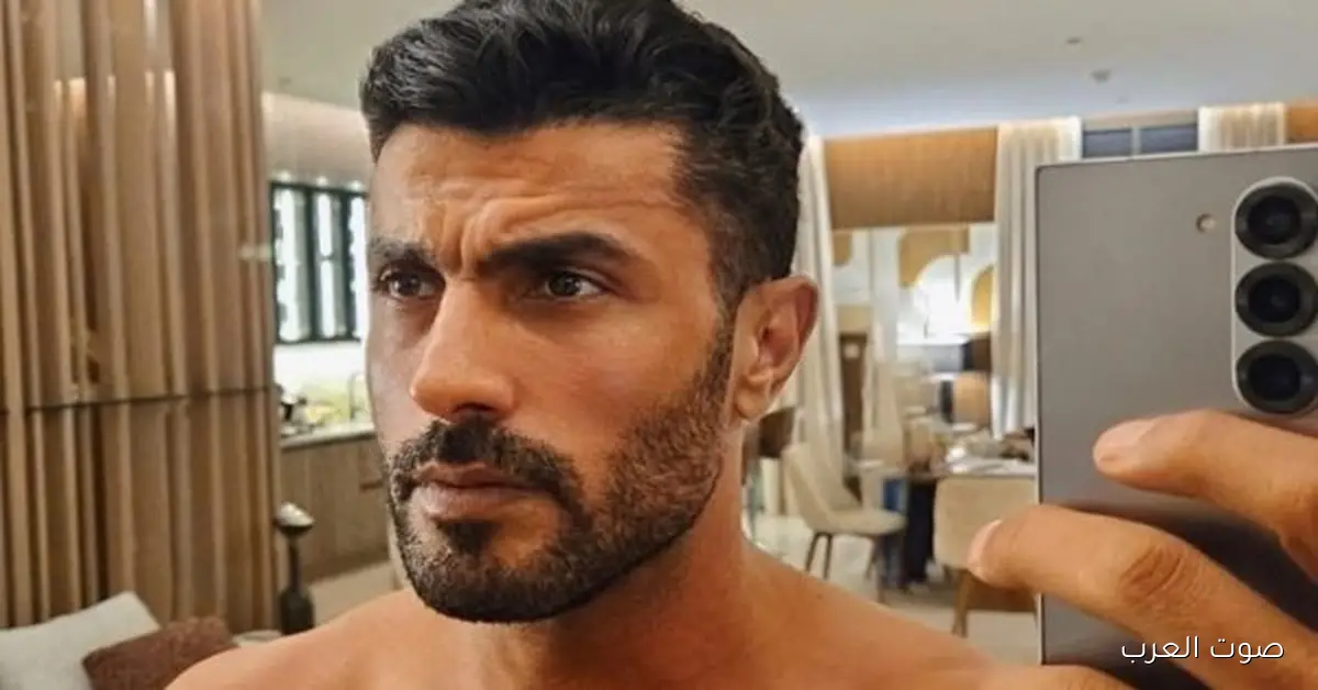 محمد سامي ينشر صورة من كواليس مسلسله “8 طلقات”