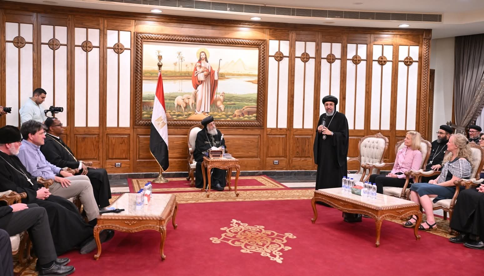 البابا تواضروس يستقبل أعضاء مبادرة لوزان في حدث مميز 6 1762609992 596 البابا تواضروس يستقبل أعضاء مبادرة لوزان في حدث مميز