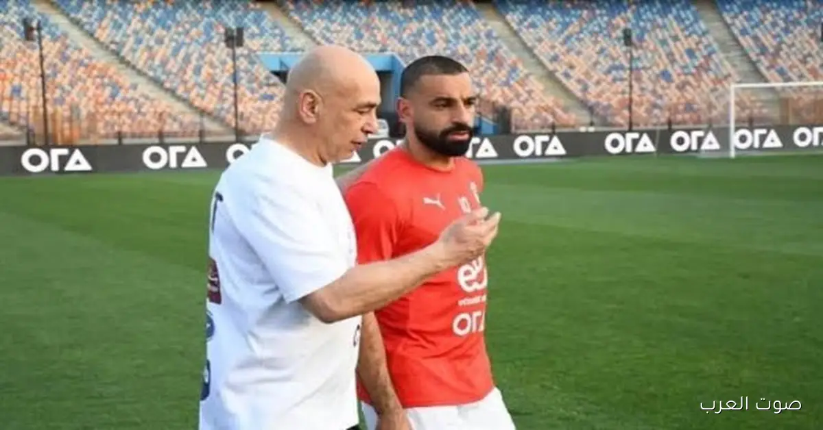 مراد مكرم ينتقد وقت إعلان قائمة المنتخب قبل السوبر: “مش ممكن تكون صدفة”