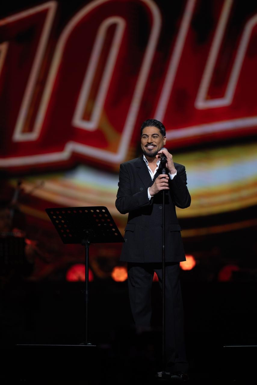 1762678946 902 وليد الشامي يرفع حرارة مسرح محمد عبده في <a href=