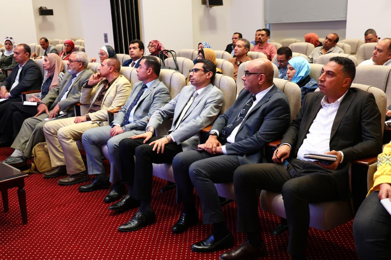 بدء البرنامج التاني من مبادرة "التدريب لكوادر الإدارة الحكومية" 4 تدريب كوادر حكومية