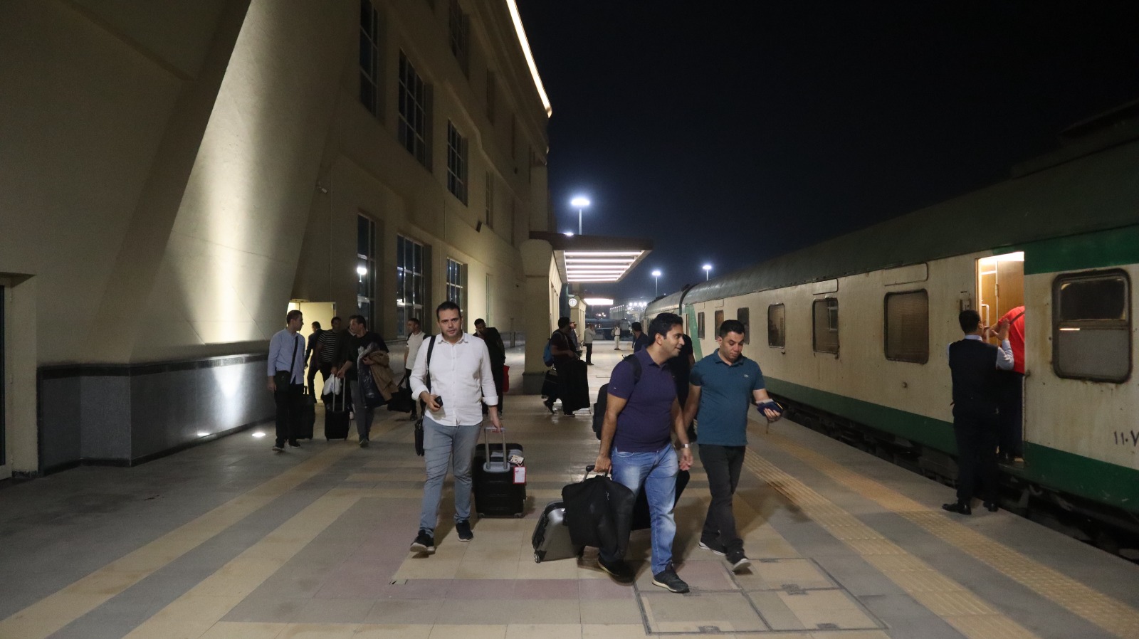 السكة الحديد بتساعد في نقل القضاة للإشراف على انتخابات مجلس النواب في كذا محافظة | صور 8 1762696043 862 السكة الحديد بتساعد في نقل القضاة للإشراف على انتخابات مجلس