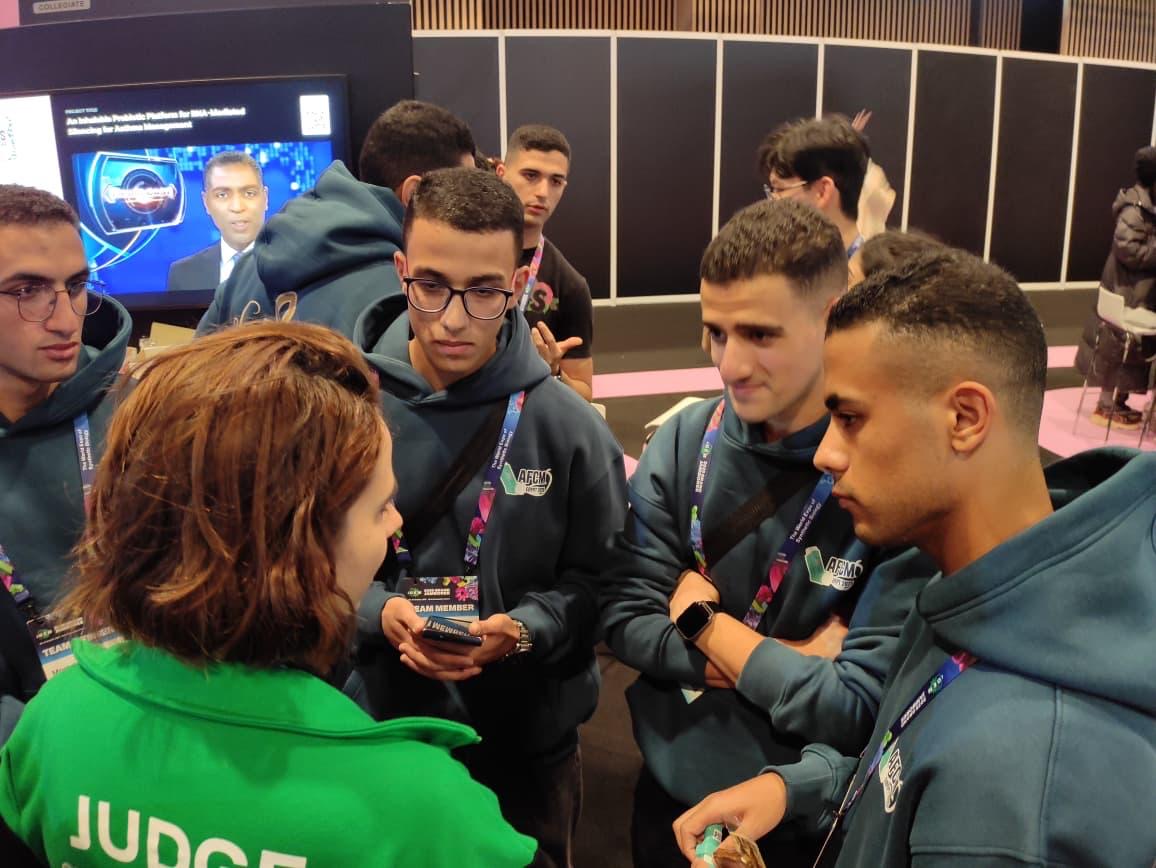 1762697495 217 فريق من كلية طب القوات المسلحة ياخد ميدالية ذهبية في