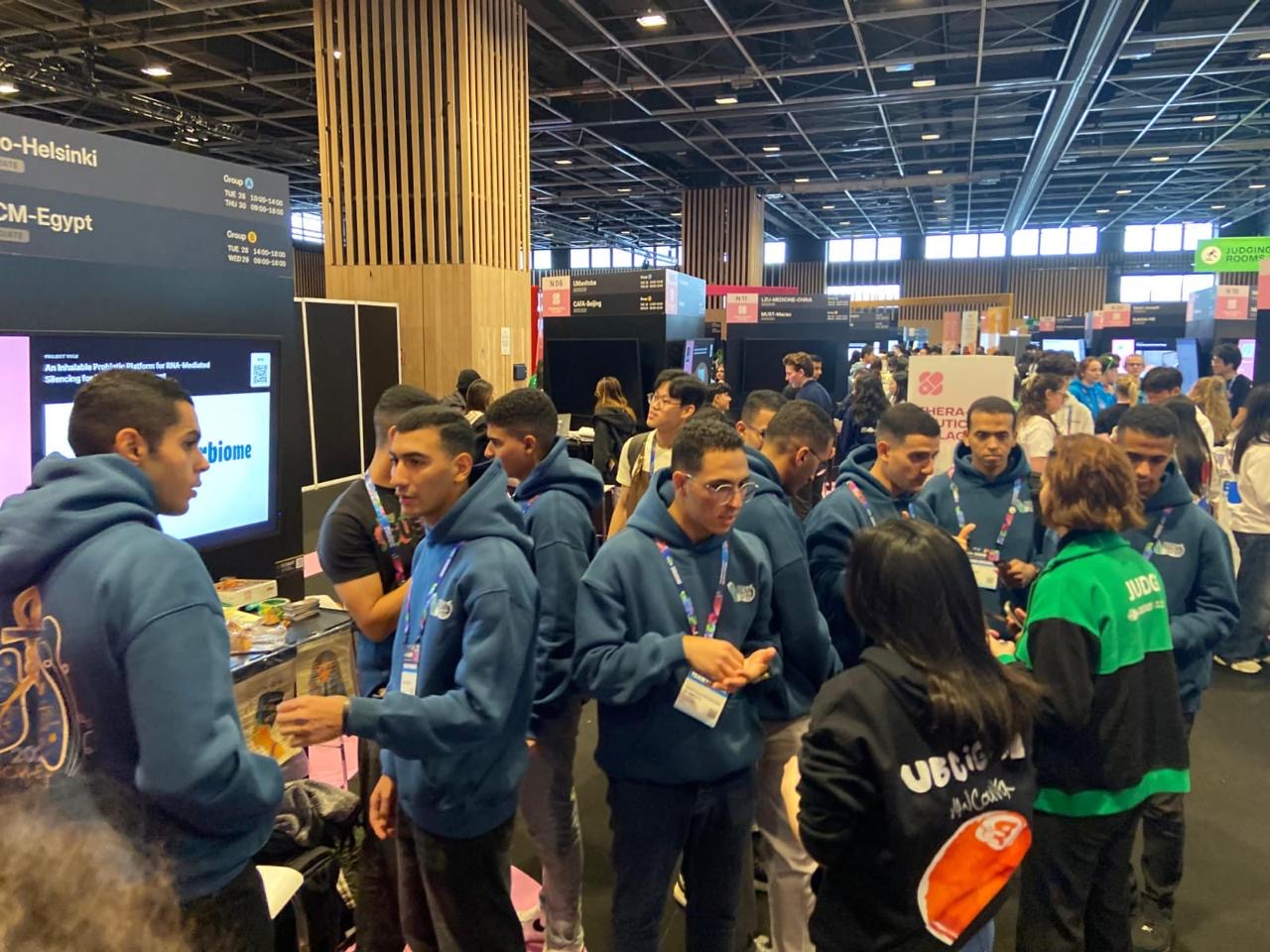 1762697495 507 فريق من كلية طب القوات المسلحة ياخد ميدالية ذهبية في