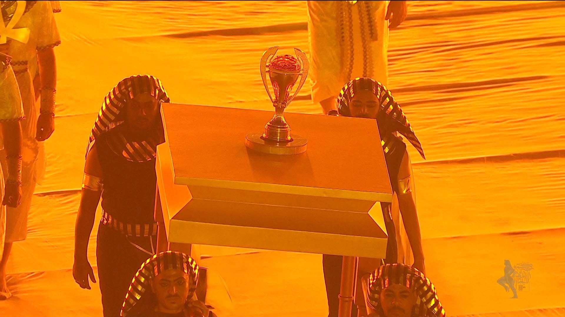 1762703953 933 شوفوا ستاد محمد بن زايد بينور بلمسات فرعونية في مباراة