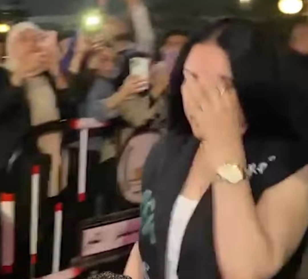 1762710060 572 عبير صبري وإدوارد وريهام سعيد في عزاء والد محمد رمضان