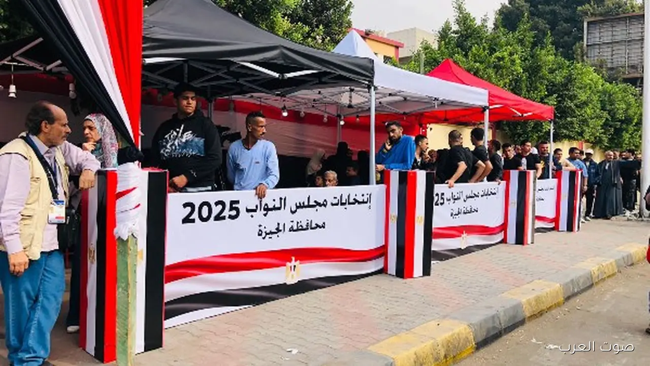 1762762889 مدرسة العقيد عامر عبدالمقصود الابتدائية في الدقي الشباب في المقدمة