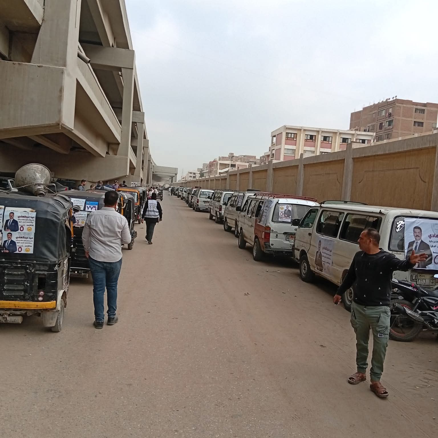 توافد الناس في بشتيل وأوسيم للإدلاء بأصواتهم في انتخابات مجلس النواب 5 عملية التصويت