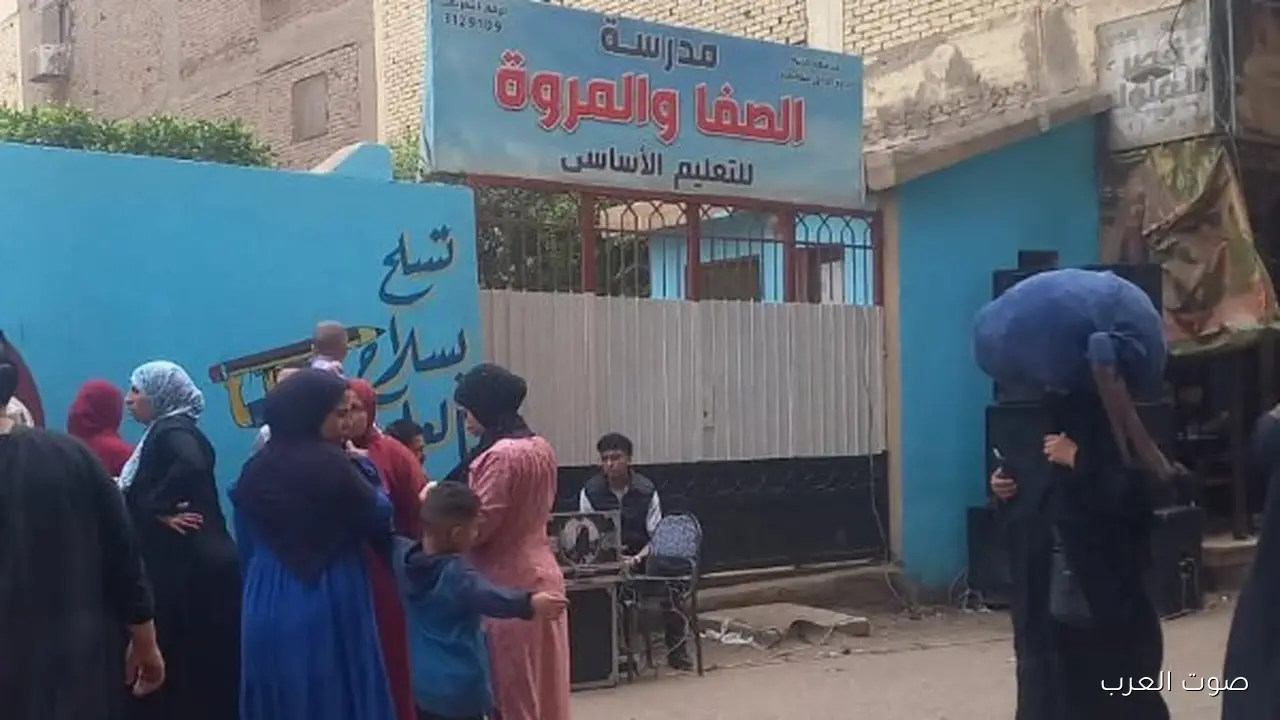 1762771216 توافد الناس في بشتيل وأوسيم للإدلاء بأصواتهم في انتخابات مجلس