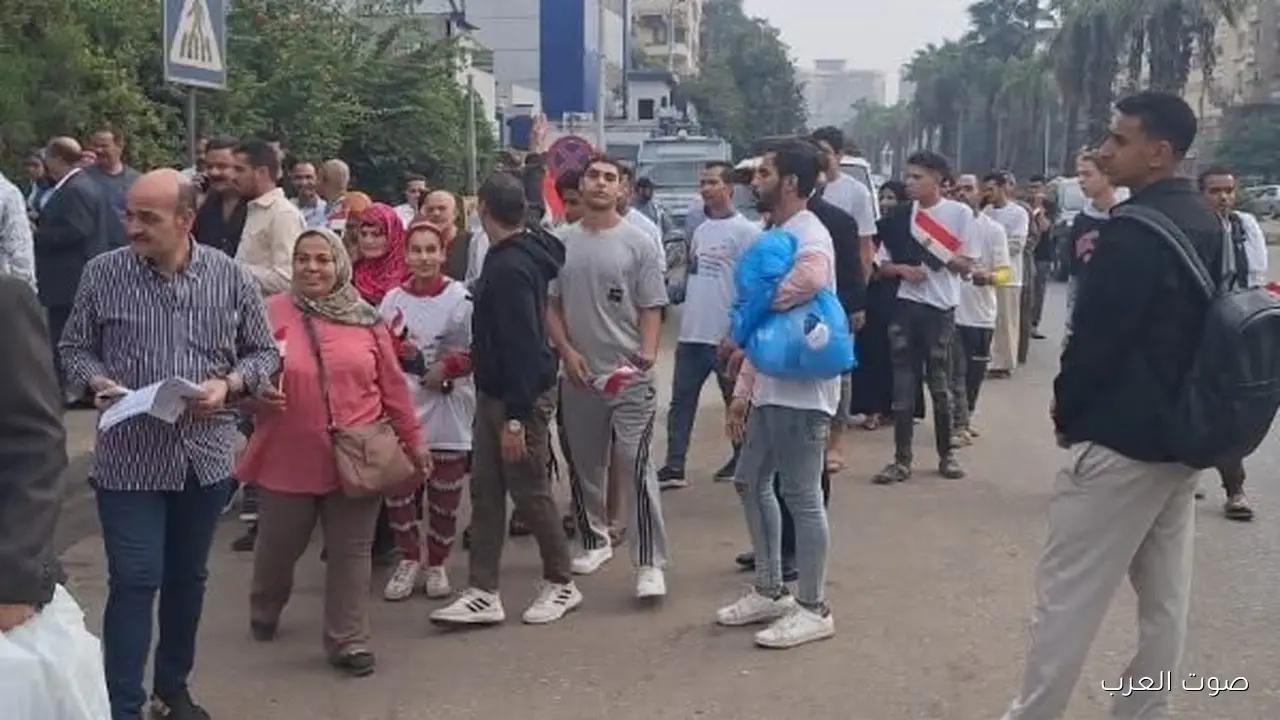 توافد الناس في الجيزة عشان ينتخبوا نوابهم 27 1762772057 توافد الناس في الجيزة عشان ينتخبوا نوابهم