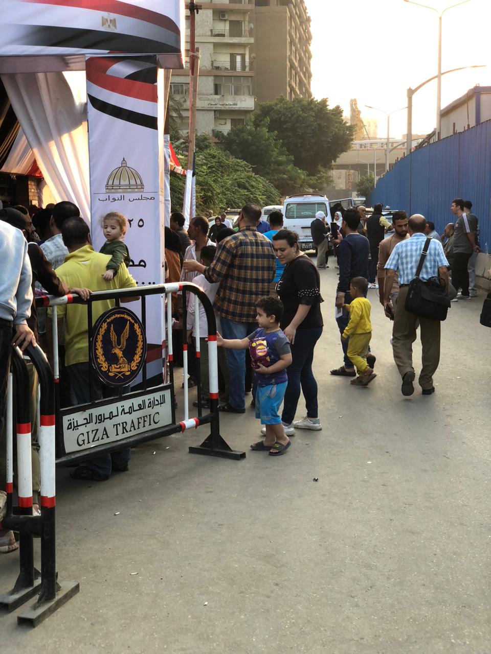 الناخبون يدلون بأصواتهم