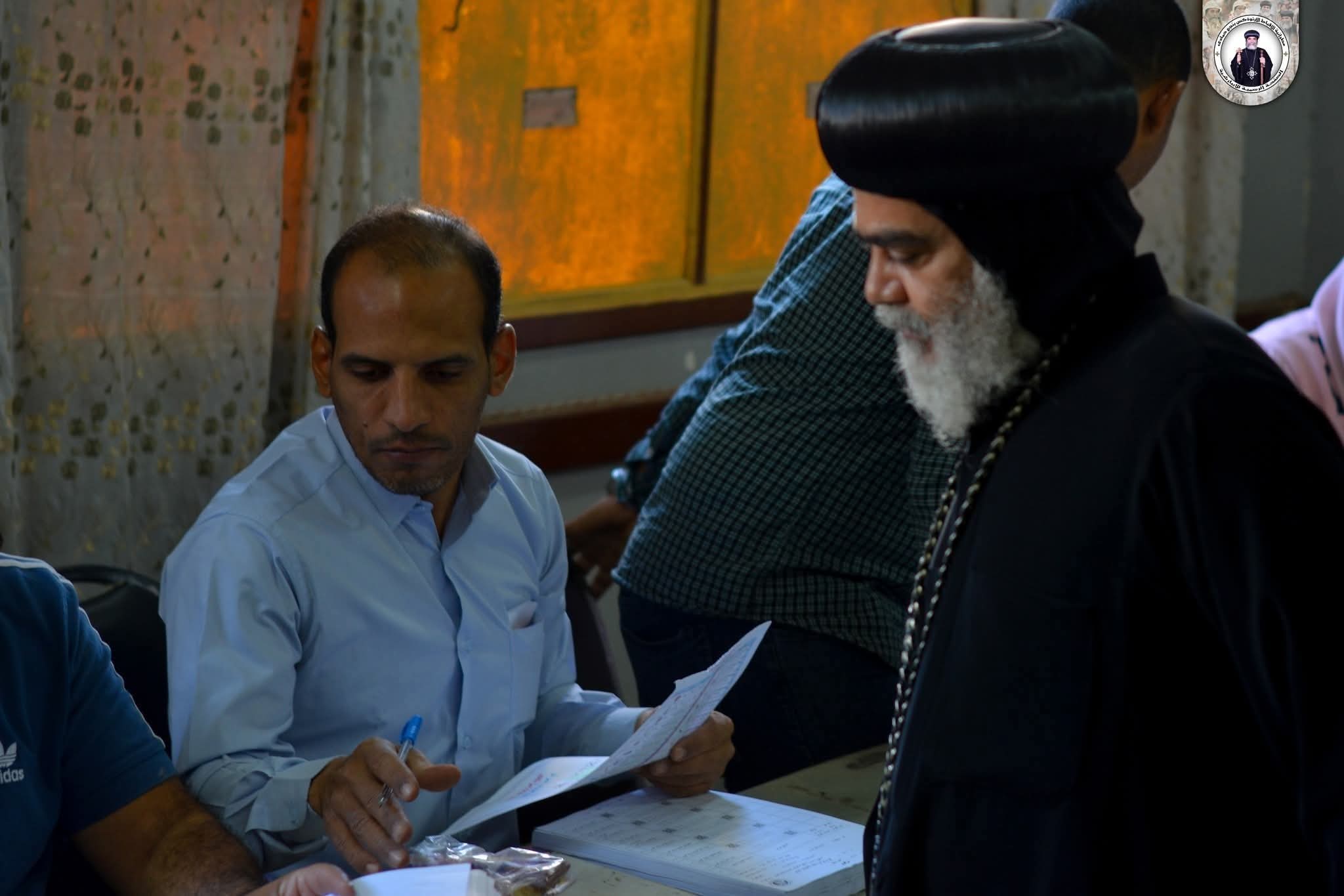 1762798996 674 الأنبا بضابا والأنبا بيجول يشاركوا في انتخابات مجلس النواب