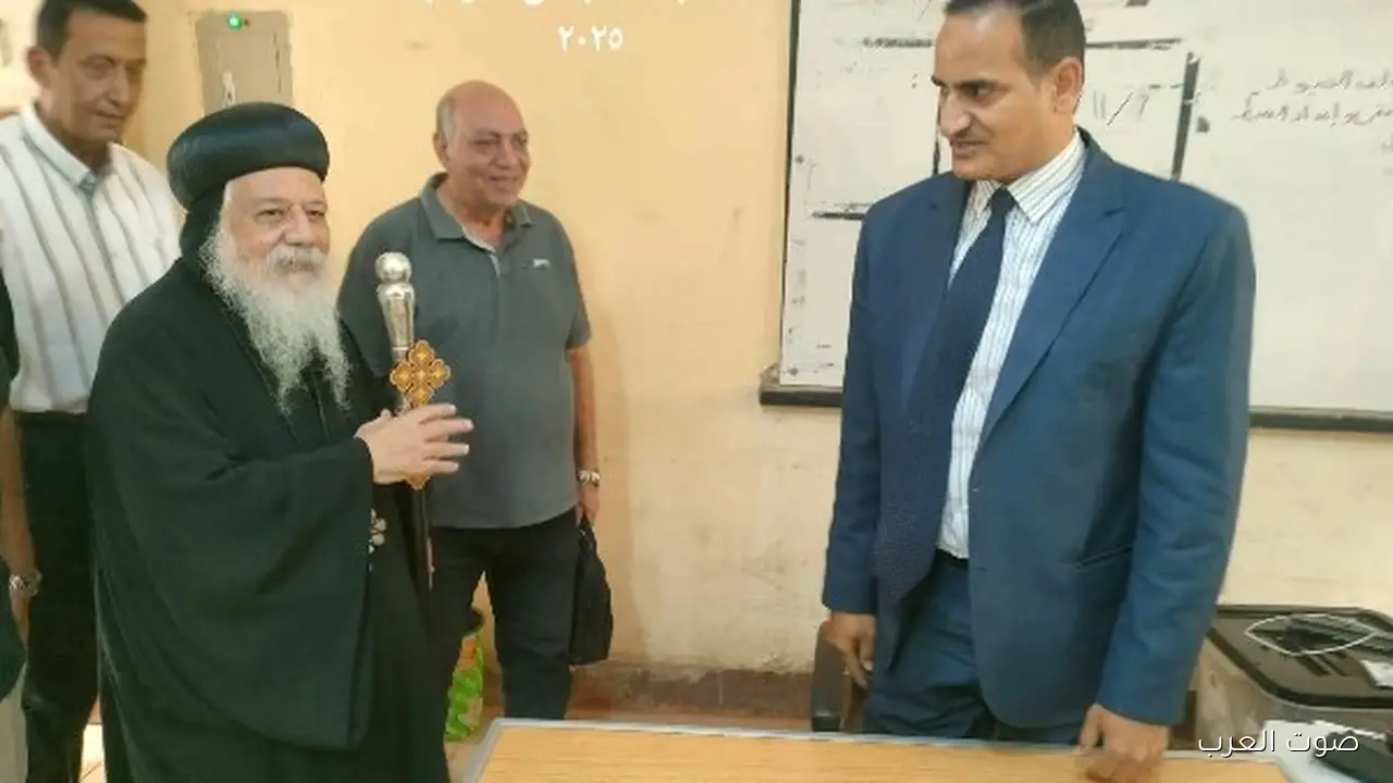 1762800228 الأنبا ديمتريوس والأنبا بقطر يصوتوا في انتخابات مجلس النواب