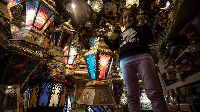 موعد أول يوم في رمضان 2026 قرب.. العد التنازلي بدأ والروحانيات في الطريق 5 موعد شهر رمضان 2025 فلكيا