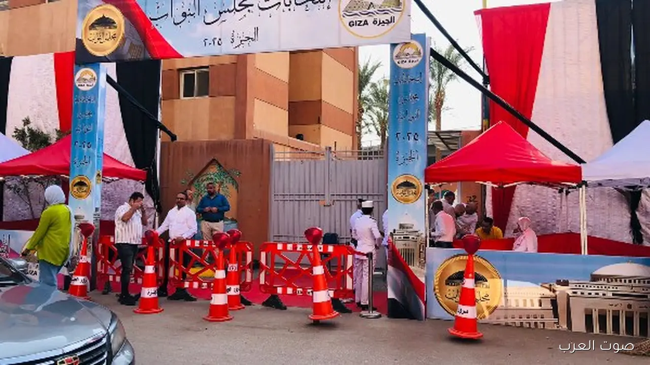 استعدادات كبيرة في لجان بولاق الدكرور لاستقبال الناخبين في اليوم الثاني من انتخابات النواب 12 1762849962 استعدادات كبيرة في لجان بولاق الدكرور لاستقبال الناخبين في اليوم