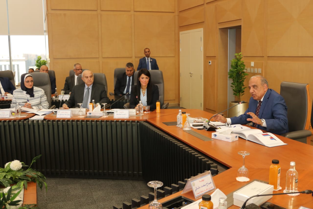 1762855994 49 وزير الكهرباء يترأس الجمعية العامة للمصرية لنقل الكهرباء بحضور وزيرة