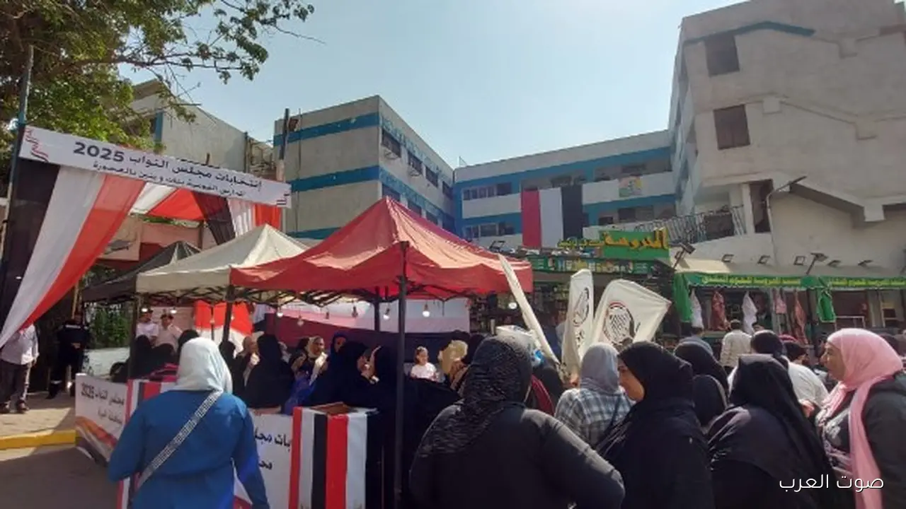 1762858394 المرأة المصرية في العجوزة تلبية نداء الوطن في الانتخابات