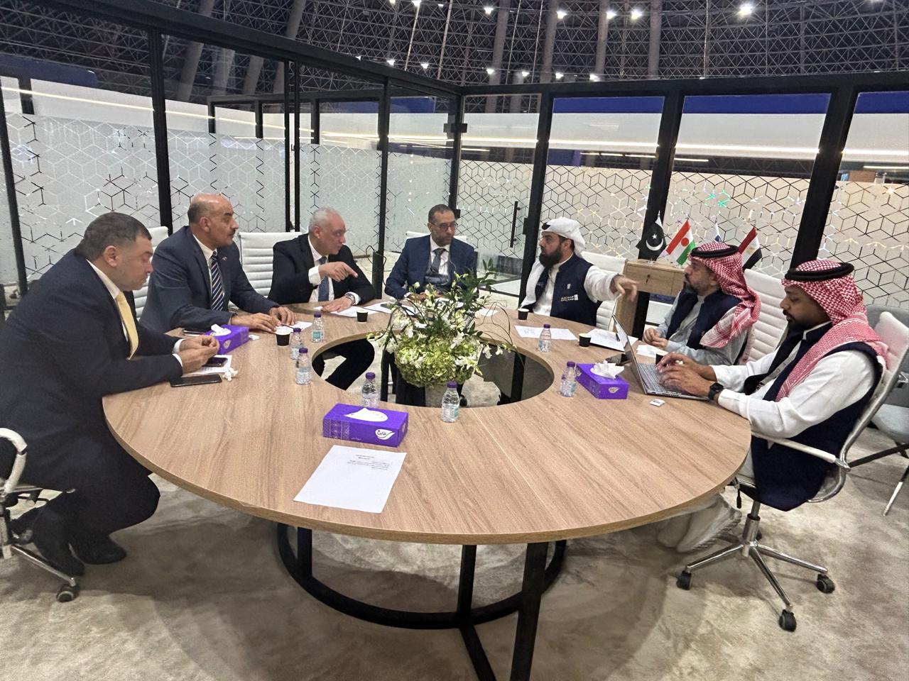 صورة من الاجتماعات