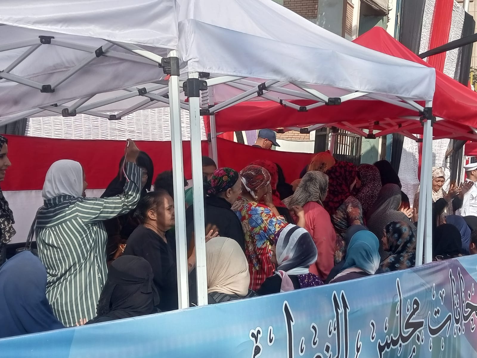 1762861583 225 زيادة ملحوظة في إقبال الناس على لجان الطالبية والعمرانية في