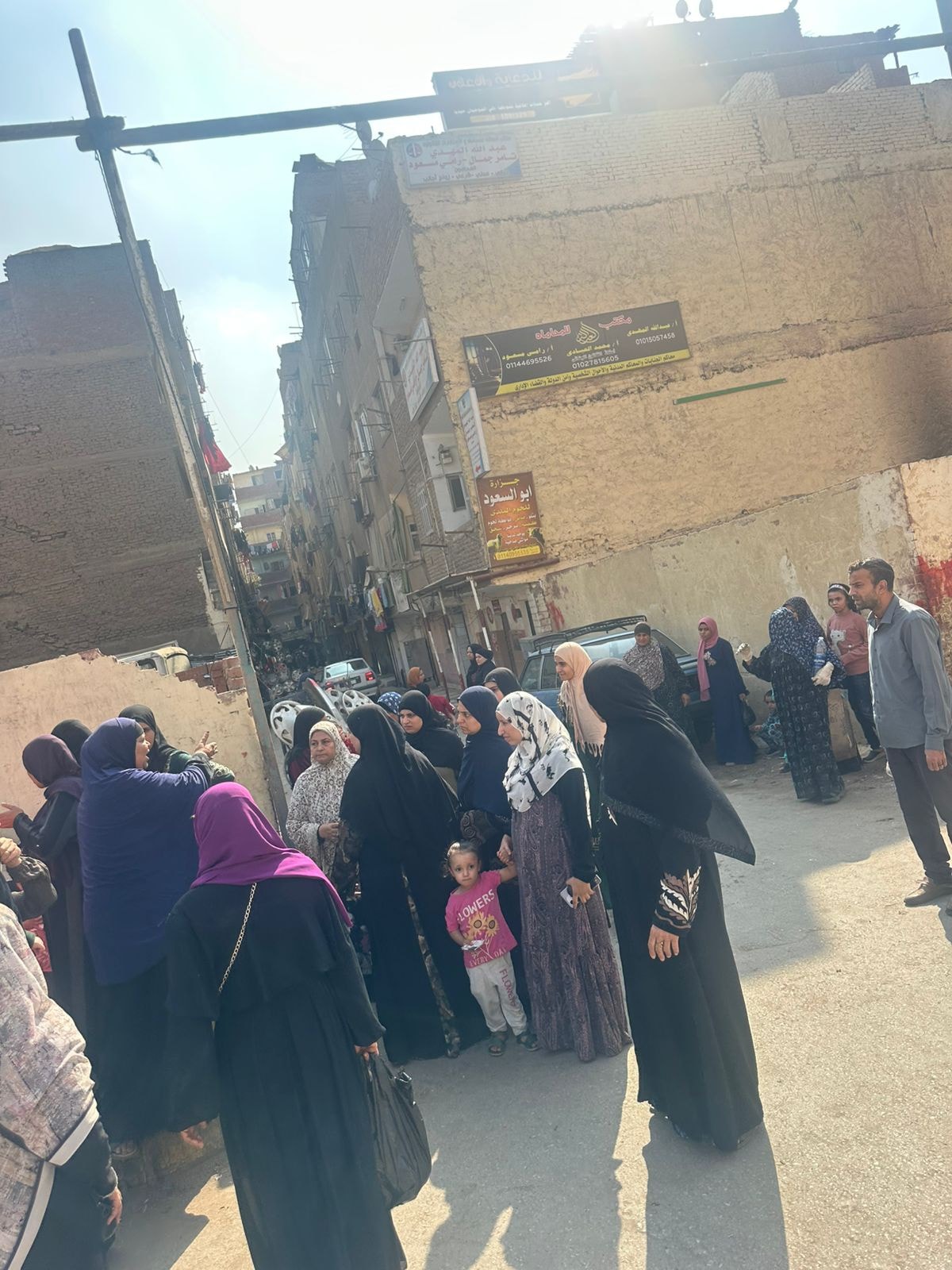 1762874741 220 في الساعات الأخيرة الناس لسه متوجهين بكثافة للجان الاقتراع في