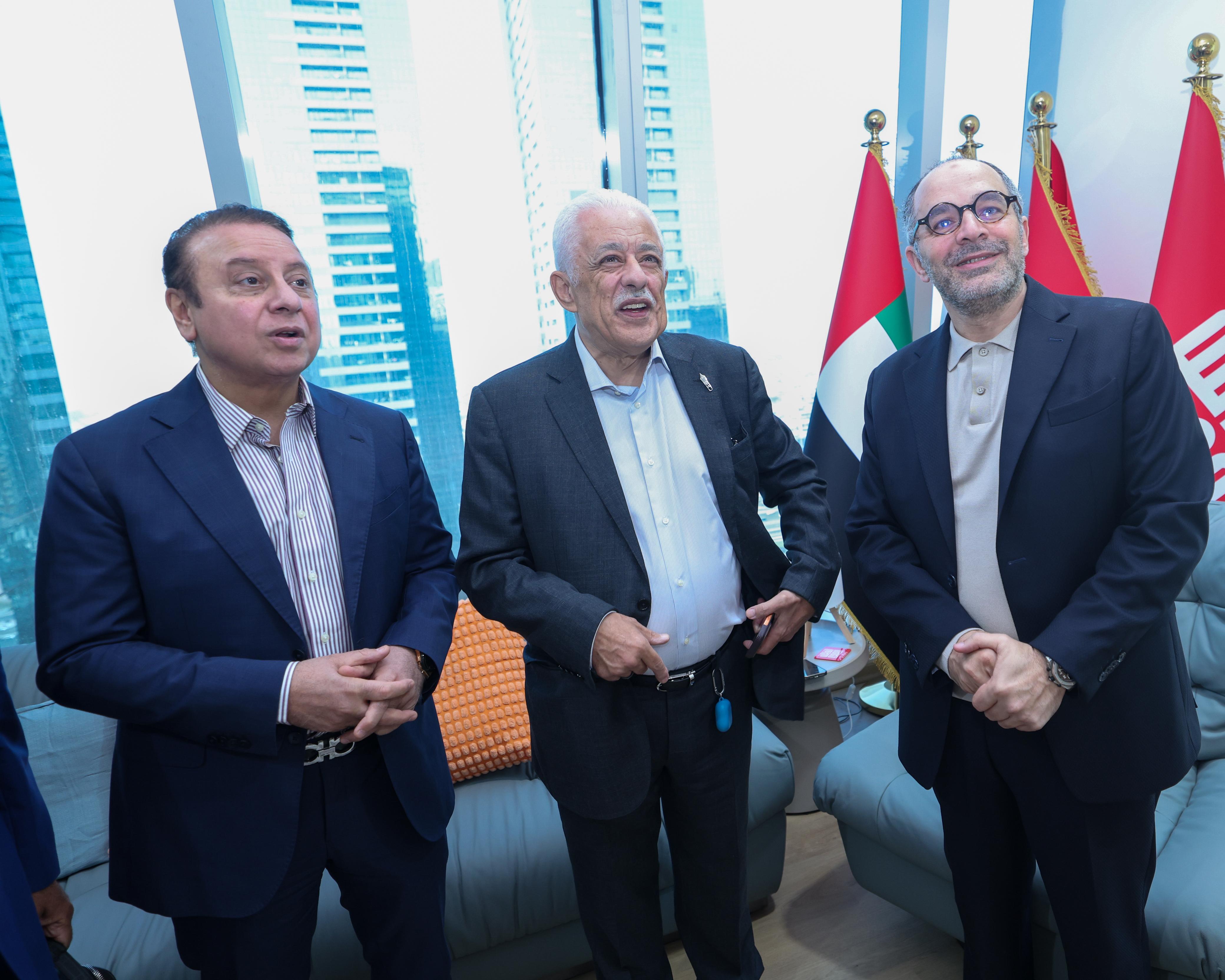 1762875443 629 القلعة الحمراء تفتتح فرع جديد في دبي وده بداية جديدة