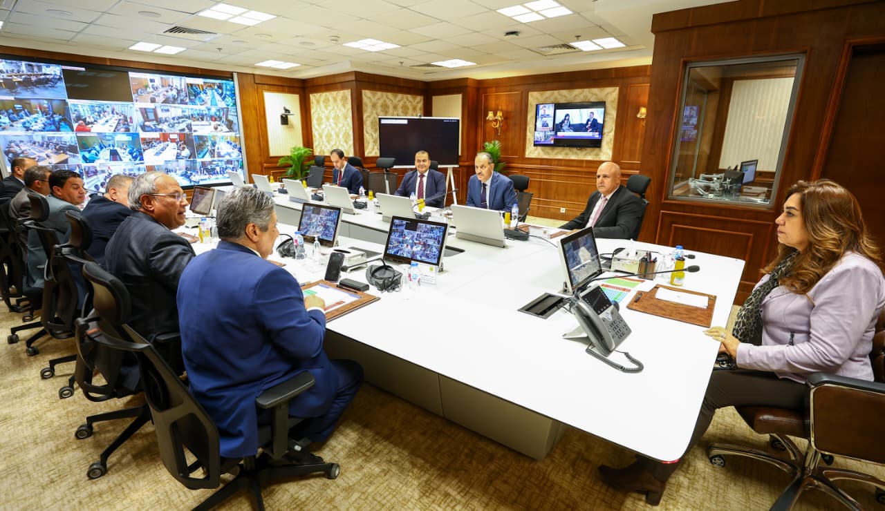 1762889321 602 وزيرة التنمية المحلية تتابع مع المحافظين عبر الفيديو انتخابات مجلس