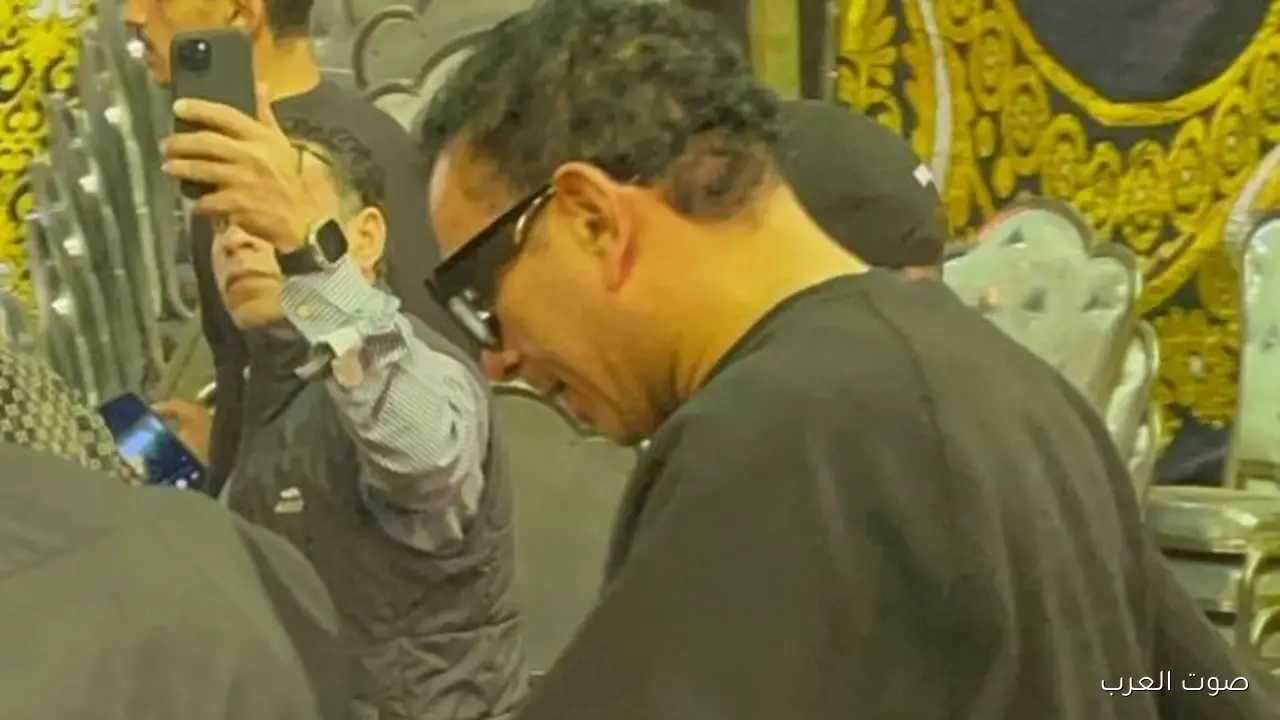 1762965380 محمود الليثي كان أول واحد يوصل عزاء إسماعيل الليثي في