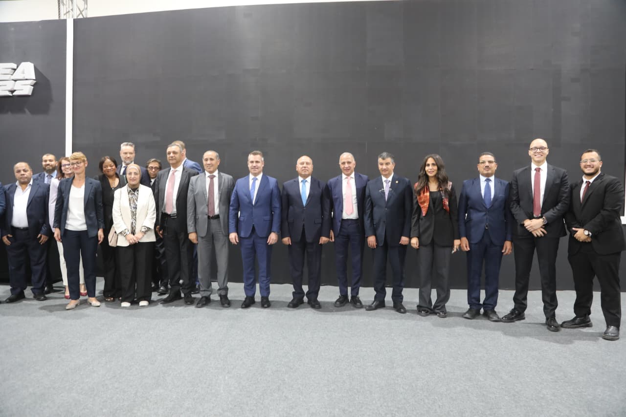 مشروع القطار الكهربائي السريع