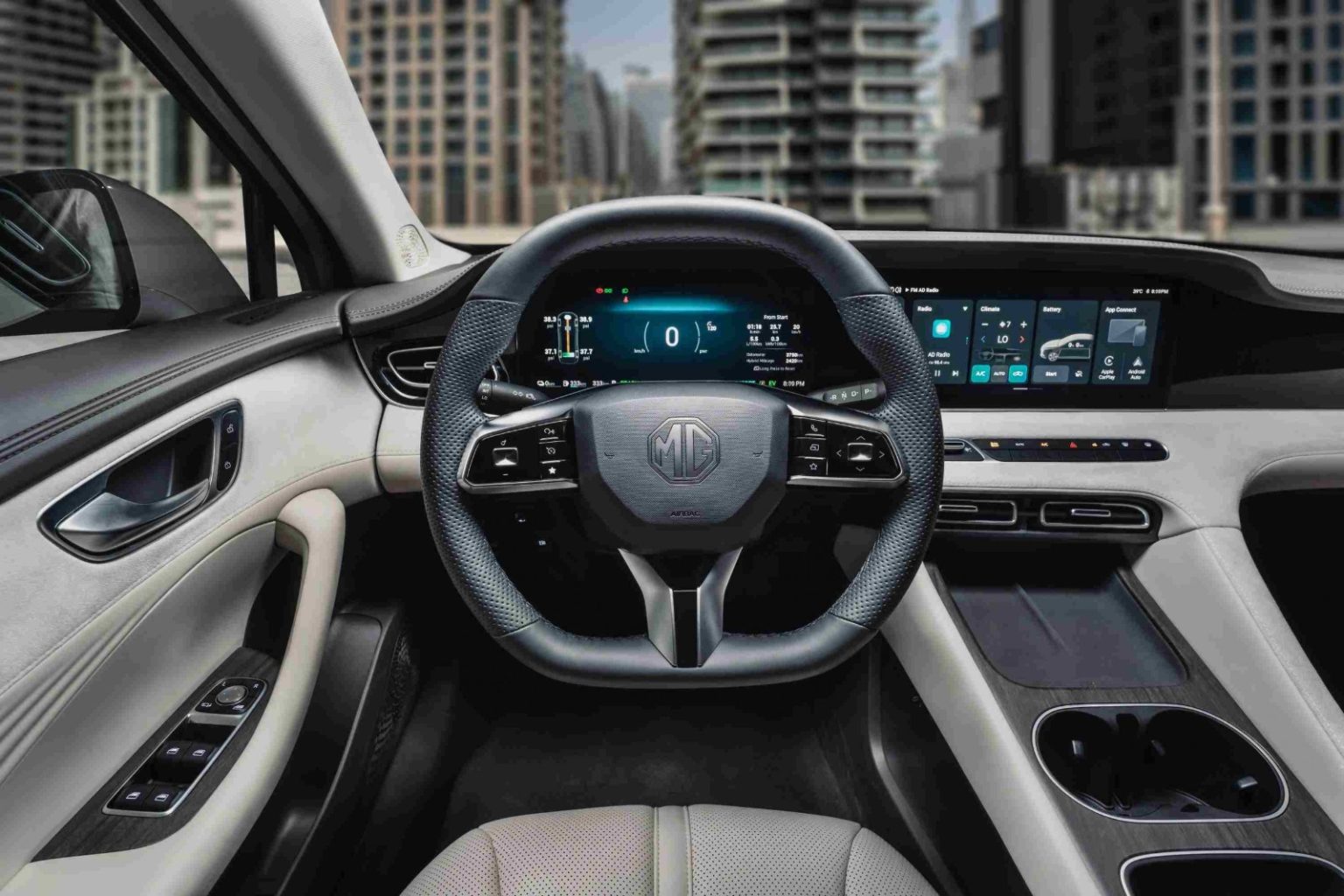 1763046227 839 إم جي 8 PHEV السيدان بتظهر لأول مرة