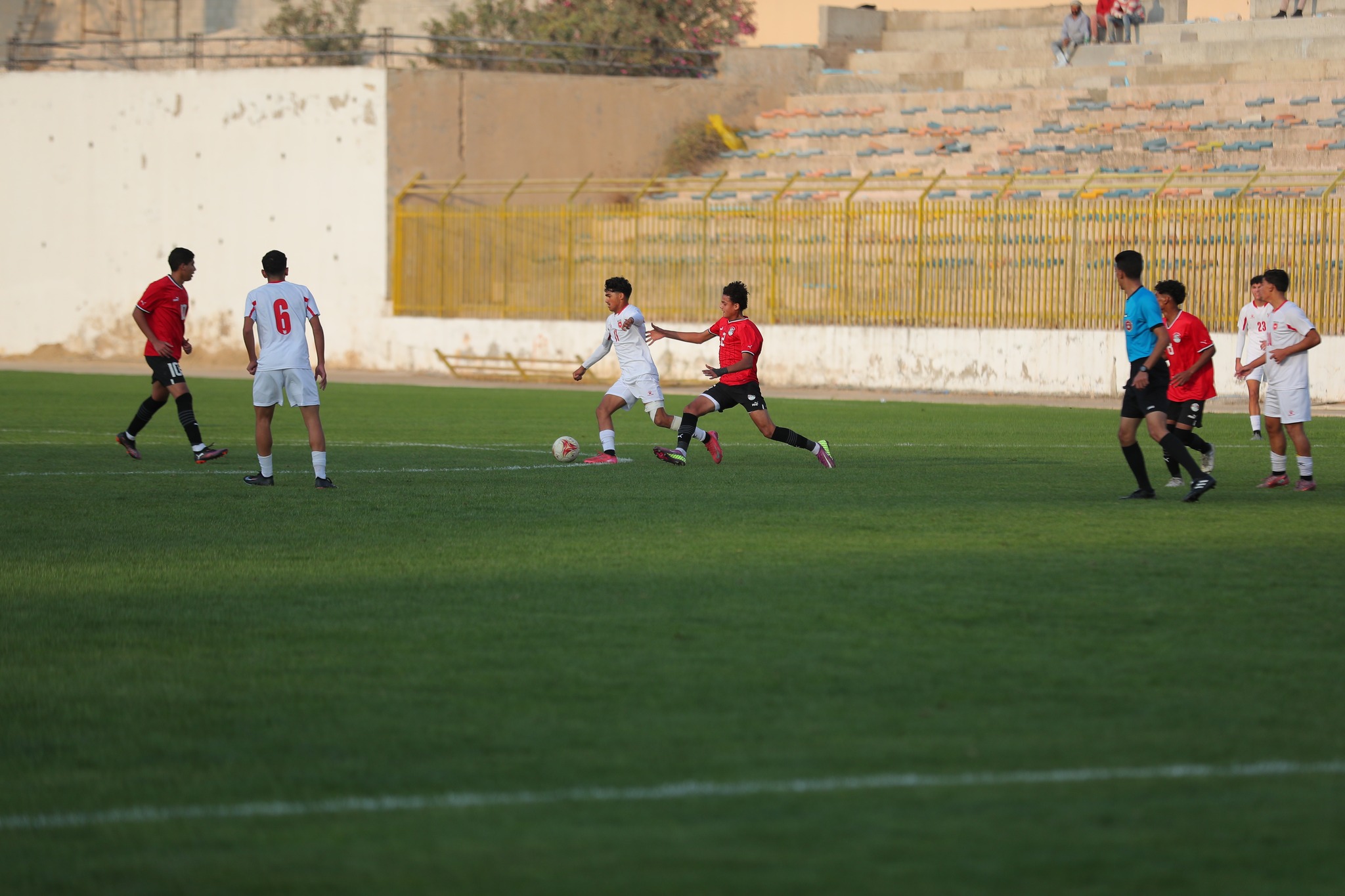 الأجواء في المباراة