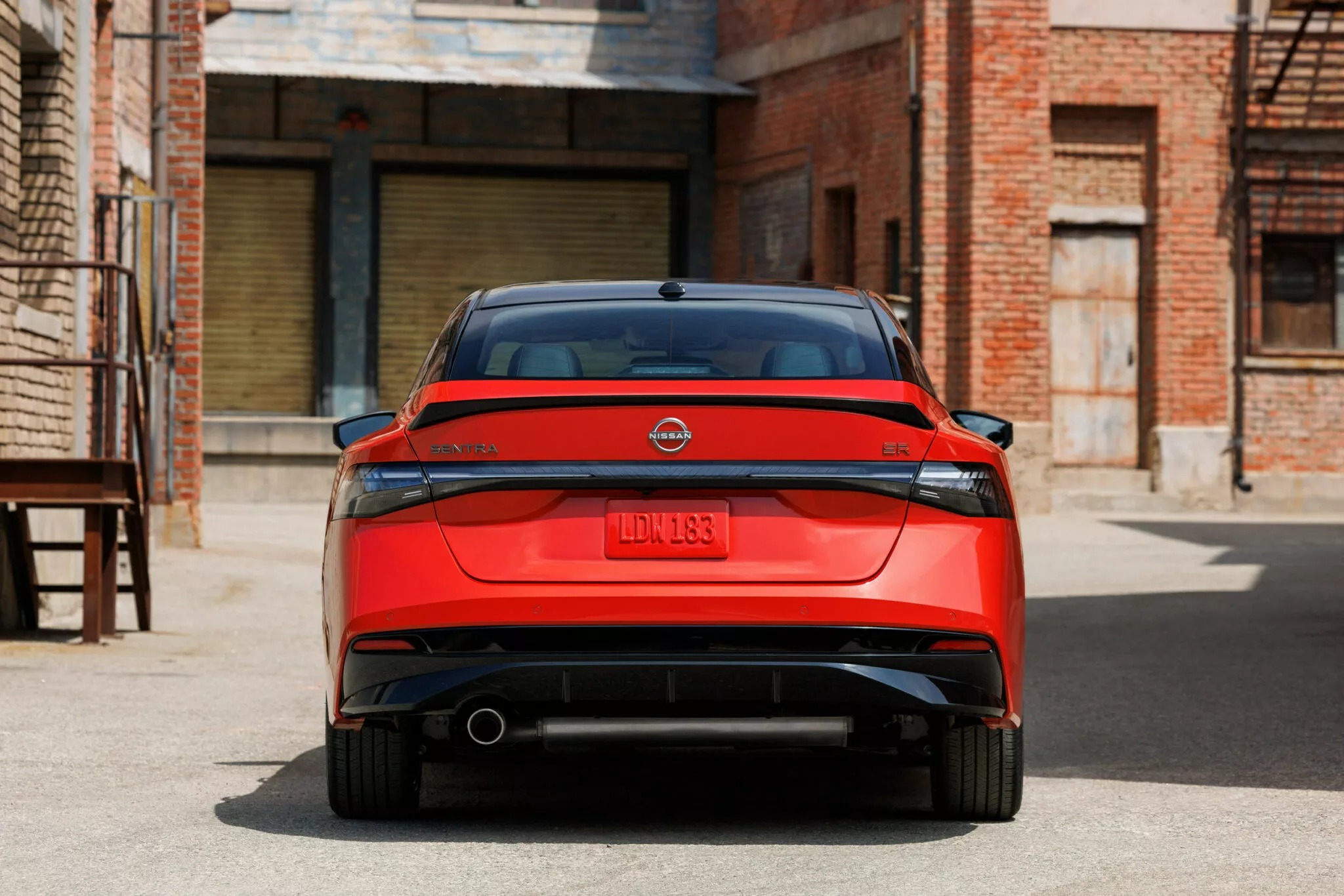 1763069487 659 بداية الجيل الجديد من نيسان سنترا 2026 والسعر عالمي ومفاجئ