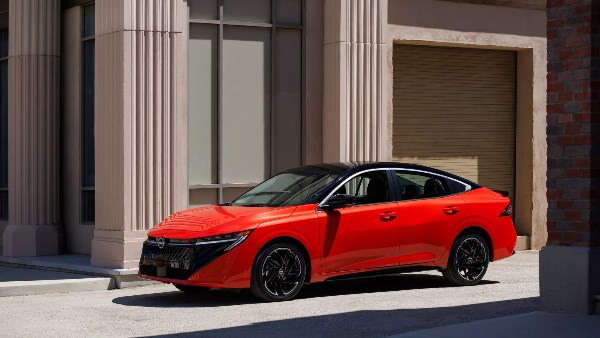 1763069488 بداية الجيل الجديد من نيسان سنترا 2026 والسعر عالمي ومفاجئ