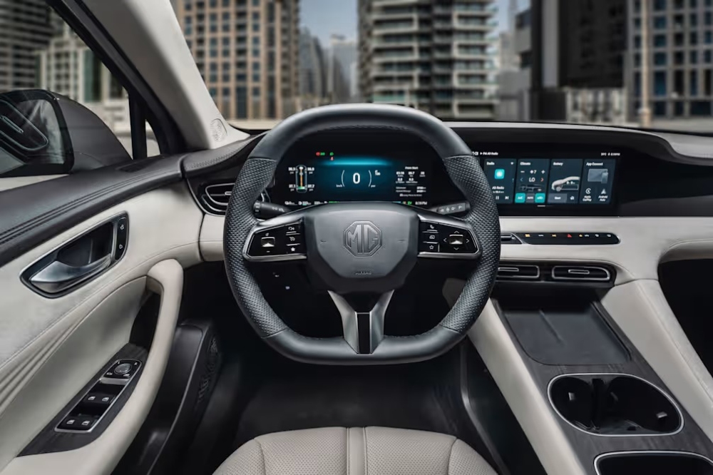 1763089284 783 كل التفاصيل وسعر إم جي 8 2026 في السعودية