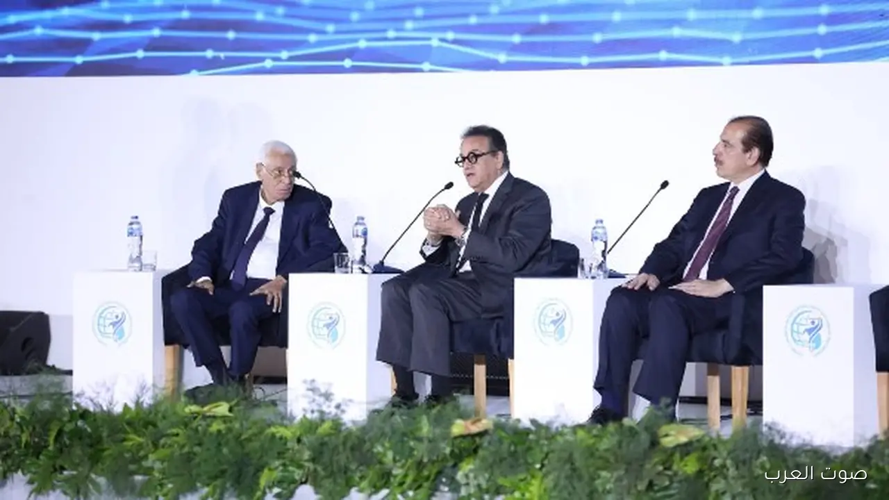 1763117954 6 آلاف واحد حضروا اليوم الأول إقبال كبير على المؤتمر