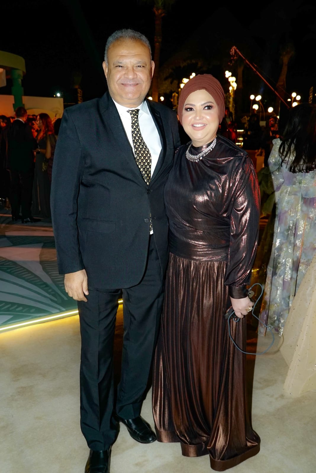 1763168847 579 نجوم الفن والإعلام يحتفلوا مع خيري رمضان بزفاف ابنه عمر