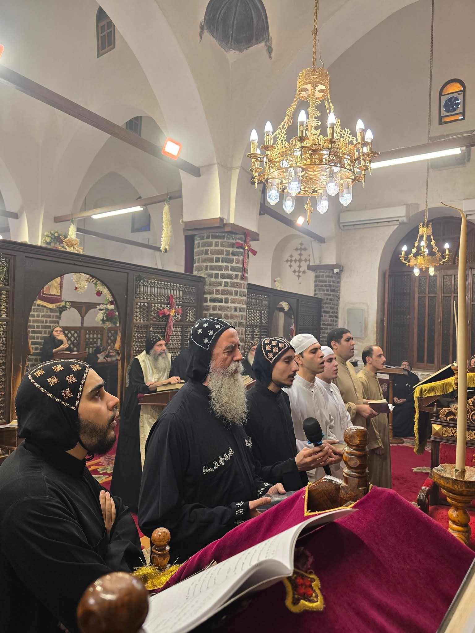 1763207625 11 عيد تكريس كنيسة العذراء القديمة في جبل قسقام بيد السيد