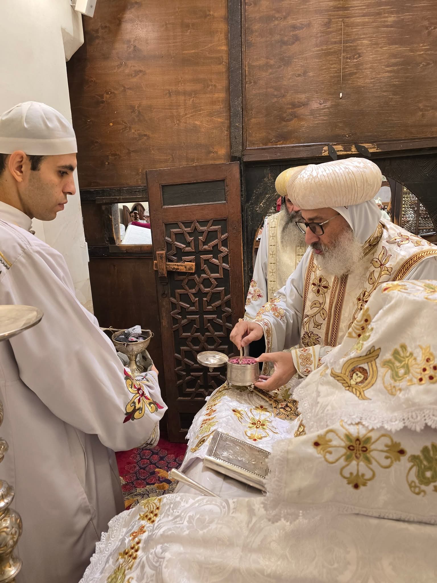 1763207625 312 عيد تكريس كنيسة العذراء القديمة في جبل قسقام بيد السيد