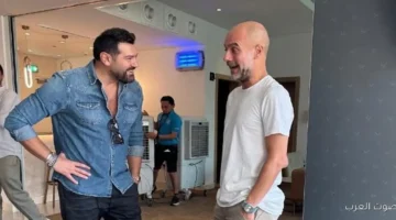 1763217315 عمرو يوسف يخطف الأنظار بعد ظهوره مع جوارديولا وكلامه الطريف