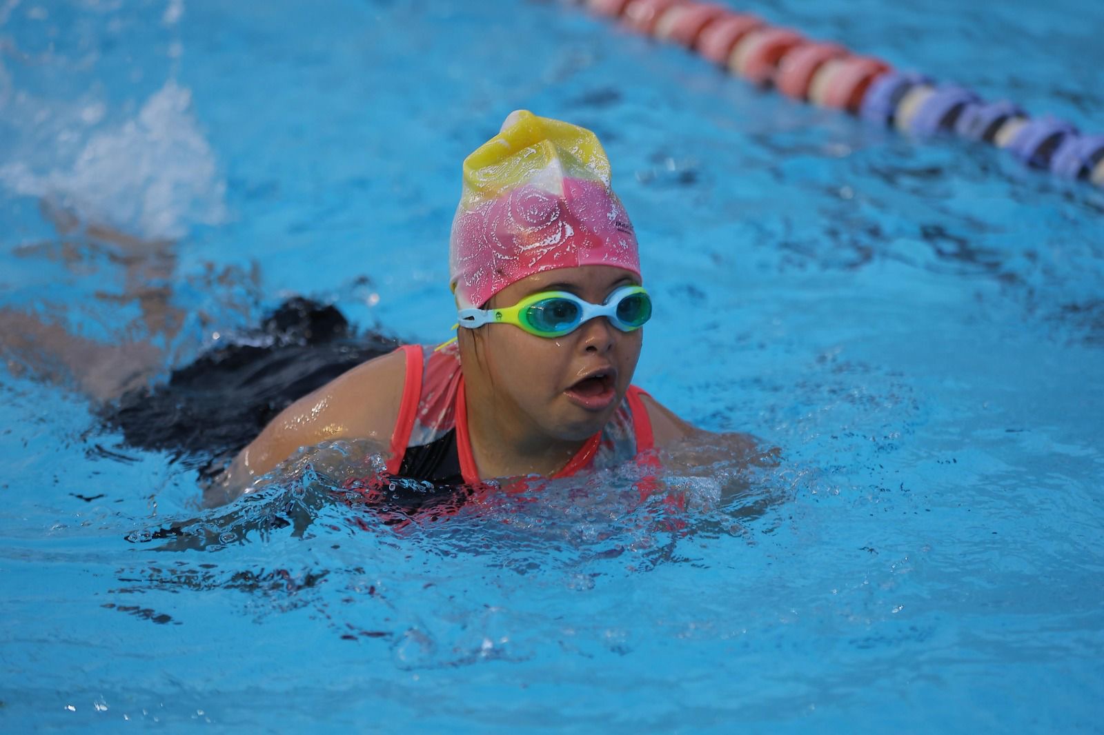 1763220800 995 بدء بطولة السباحة الوطنية للأولمبياد الخاص المصري 2025