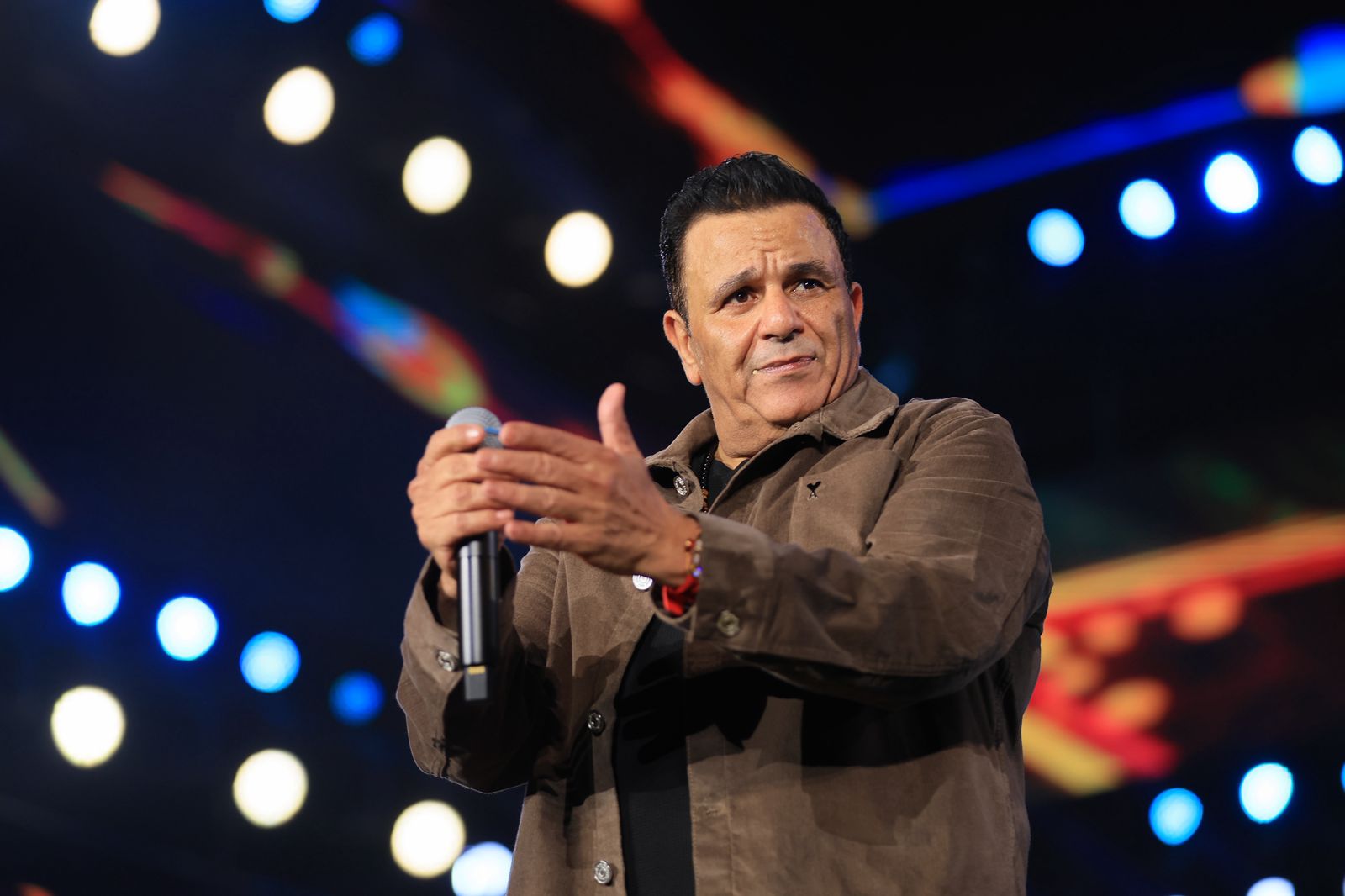 1763227661 322 فؤش وحميد وإيهاب وهشام يشعلوا شتاء مدينتي بحضور جماهيري كبير