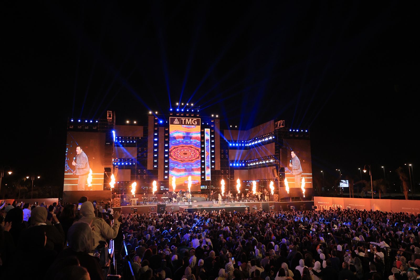 1763227661 668 فؤش وحميد وإيهاب وهشام يشعلوا شتاء مدينتي بحضور جماهيري كبير