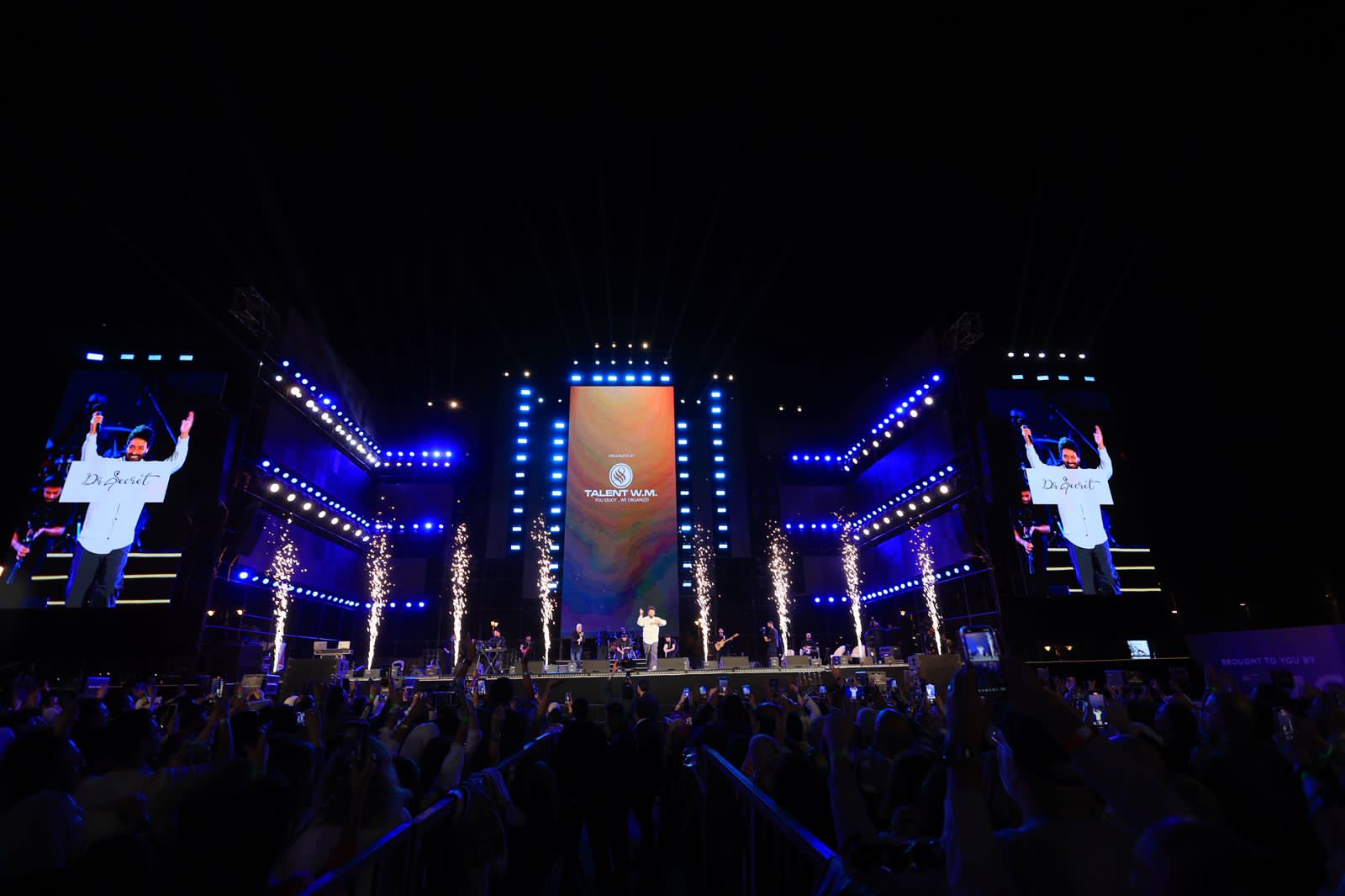 1763227662 622 فؤش وحميد وإيهاب وهشام يشعلوا شتاء مدينتي بحضور جماهيري كبير