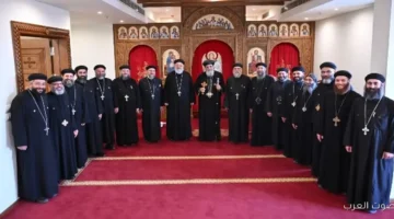 1763237009 لقاء ودّي بين البابا تواضروس وكهنة الأرشيديوسس في المقر البابوي