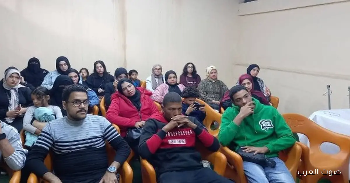 الشباب ينظم ندوات عن مخاطر الإدمان الرقمي والمراهنات في بور سعيد