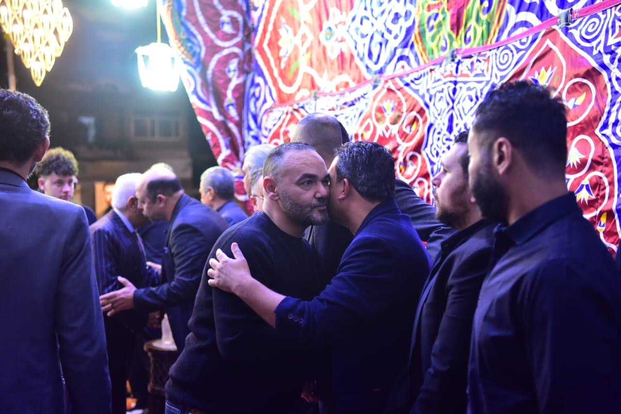 نجوم الكرة في العزاء