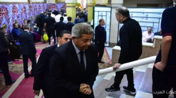 1763322378 خالد عبد العزيز وممدوح عيد في عزاء محمد صبري الراحل