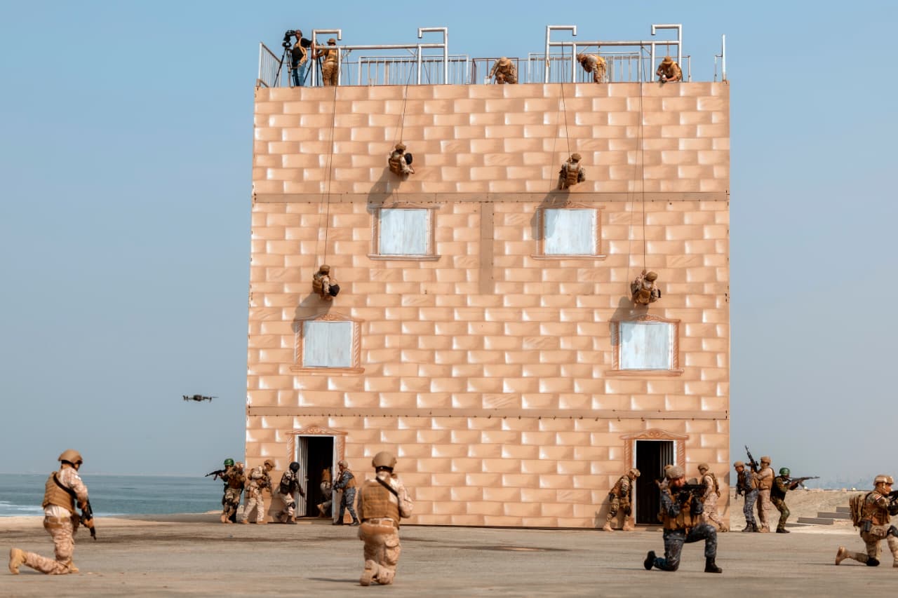 1763382987 187 اختتام تدريبات الموج الأحمر 8 بين مصر والسعودية