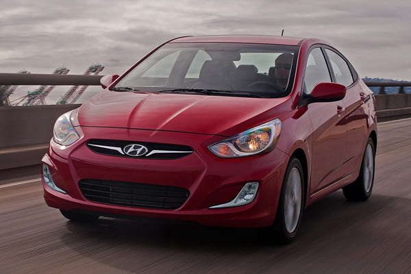 1763399623 241 أفضل سيارات اقتصادية في 2026 لتوفير البنزين والأداء