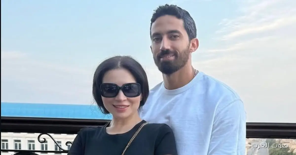 مي عز الدين وأحمد تيمور يتجوزوا من غير زفاف في أول خروجة ليهم | صور